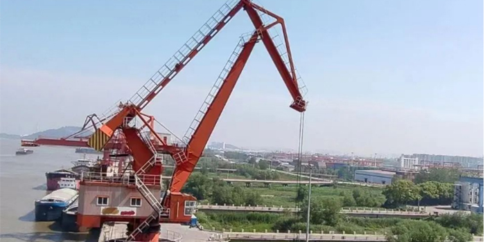 蕪湖港起重機遠(yuǎn)程監(jiān)控系統(tǒng)首套順利驗收