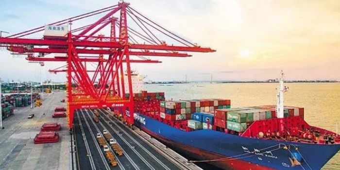 海南港航國際門機集中潤滑裝置