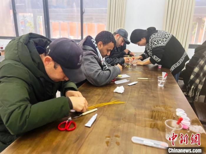 四川宜賓纜索吊集中控制系統(tǒng)項(xiàng)目施工安裝圓滿完成！